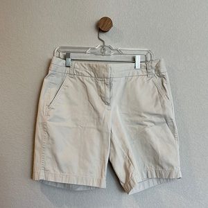 J.Crew. 6. Like new. Chino.